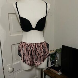 Victoria's Secret Bottom Pink Zebra Silk Lace Sexy Cheeky Shorts NWT Y2K Chic